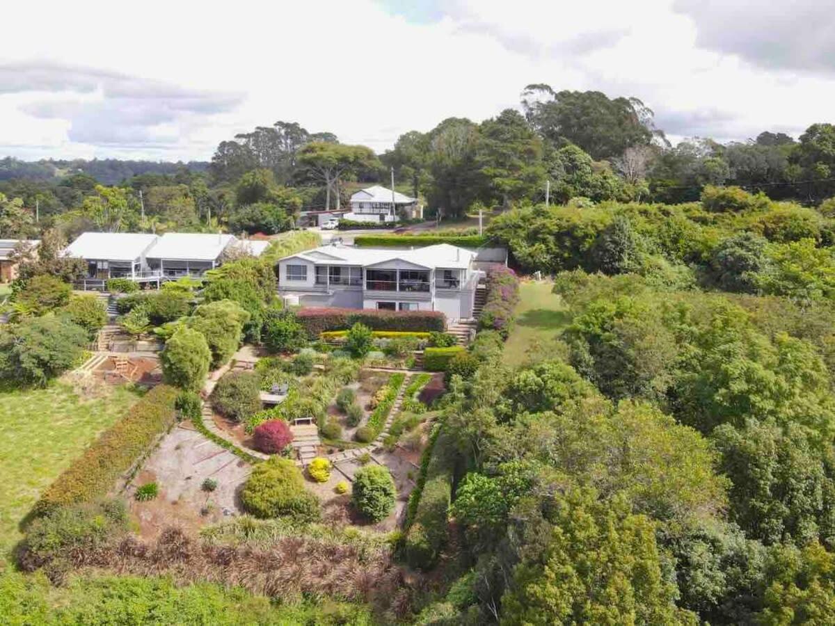 Flaxton Garden Home With Spectacular Coastal Views Монтвилл Экстерьер фото